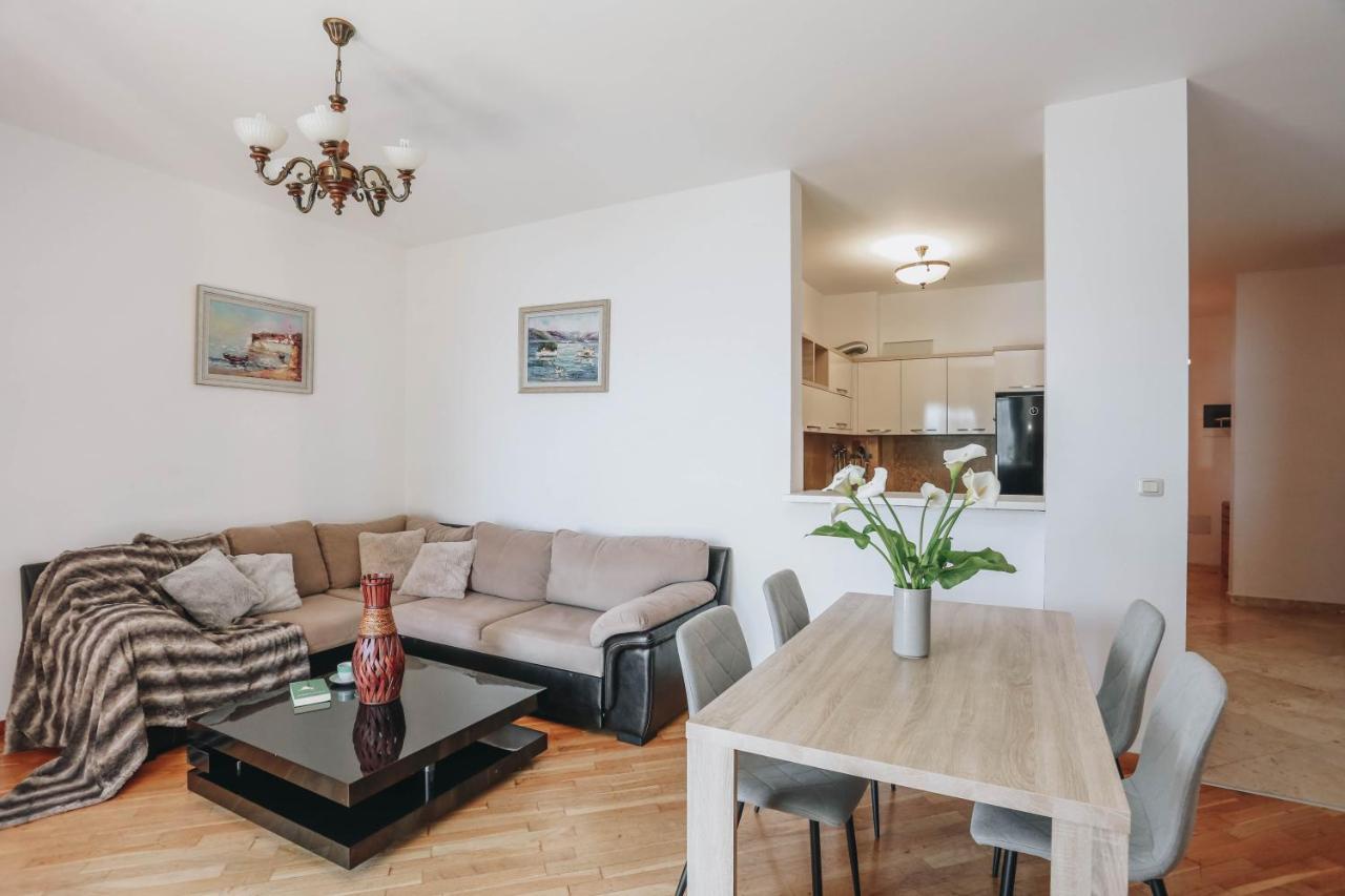Apartment Near Ponta Nova Of Rafailovici Bečići Екстериор снимка