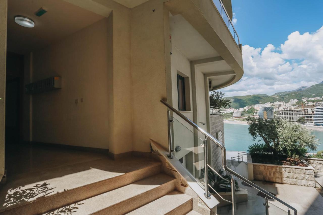 Apartment Near Ponta Nova Of Rafailovici Bečići Екстериор снимка
