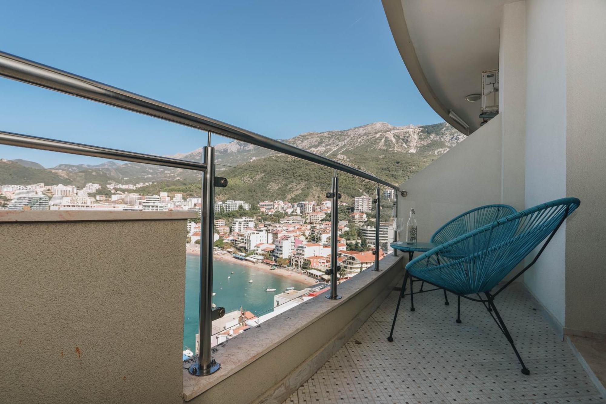 Apartment Near Ponta Nova Of Rafailovici Bečići Екстериор снимка