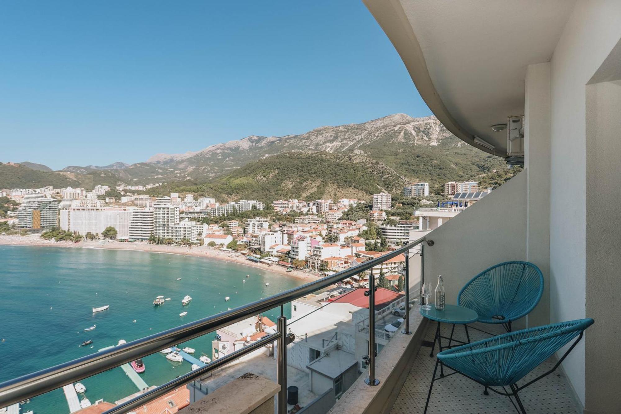 Apartment Near Ponta Nova Of Rafailovici Bečići Екстериор снимка