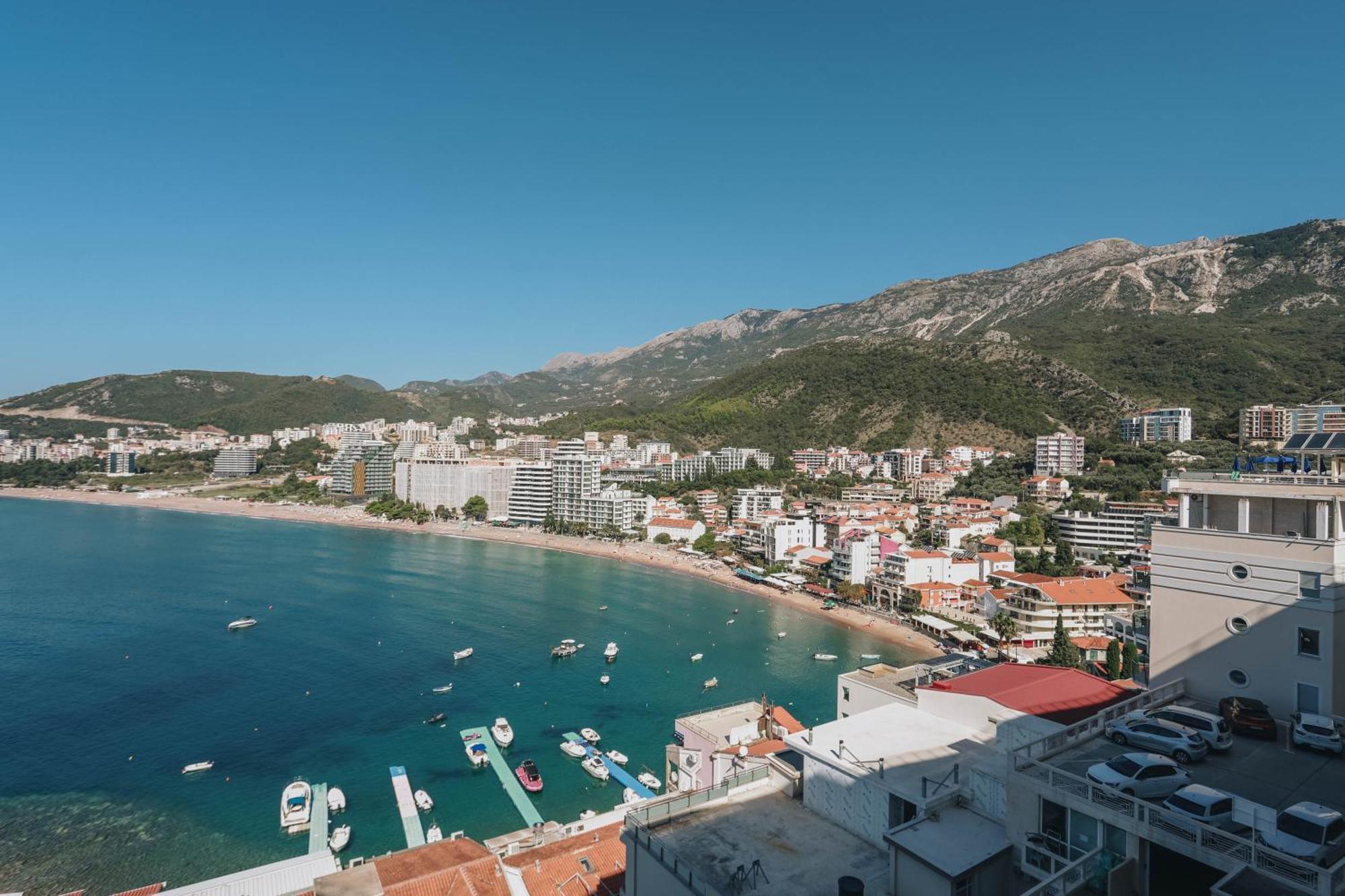 Apartment Near Ponta Nova Of Rafailovici Bečići Екстериор снимка